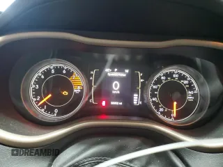 2017 Jeep Cherokee Altitude с VIN 1C4PJMAS0HW582743, выставлен на аукционе Copart как лот 87885335 с пробегом 98 952 миль миль и Списание • Salvage title. История ставок и продаж доступна на DreamBid. Изображение 9.