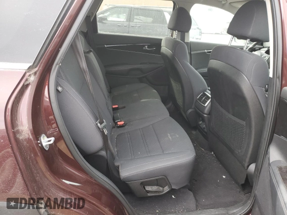 2018 Kia Sorento L with VIN 5XYPG4A39JG345727, listed as a Copart auction lot 45773965 with 134,615 mi miles and Clean Title. Bid and sale history available at carsss.com. Image 11.