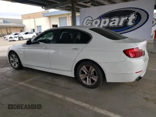 2013 BMW 5 Series 528i with VIN WBAXG5C5XDDY33573, listed as a Copart auction lot 54733925 with 161,265 mi miles and Clean Title. Bid and sale history available at DreamBid. Image 2.