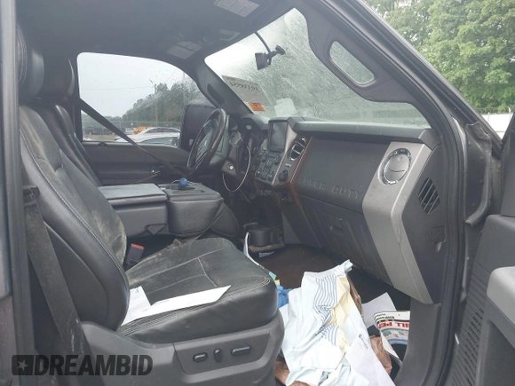 2013 Ford F-250 XL with VIN 1FT7W2BT2DEB02487, listed as a IAAI auction lot 39338554 with Not provided miles and . Bid and sale history available at DreamBid. Image 5.