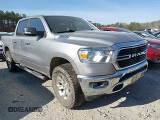 2019 Ram 1500 Big Horn z VIN 1C6RRFFG5KN803260, wystawiony jako IAAI lot #41847656 z przebiegiem 135 753 mil mil oraz . Historia ofert i sprzedaży dostępna na DreamBid. Obrazek 1.