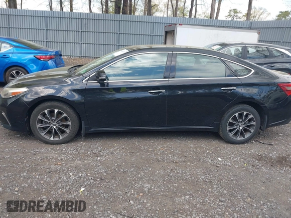 2016 Toyota Avalon Limited with VIN 4T1BK1EB2GU228678, listed as a IAAI auction lot 42161073 with 207,976 mi miles and . Bid and sale history available at carsss.com. Image 14.