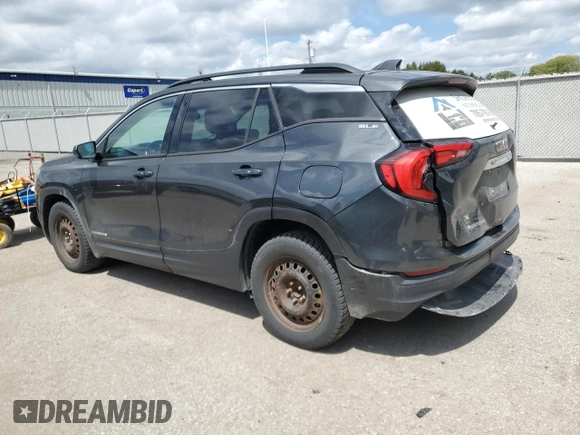 2019 GMC Terrain SLE z VIN 3GKALMEV0KL207117, wystawiony jako Copart lot #57245495 z przebiegiem 197 289 mil mil oraz Czysty tytuł • Clean title. Historia ofert i sprzedaży dostępna na DreamBid. Obrazek 2.