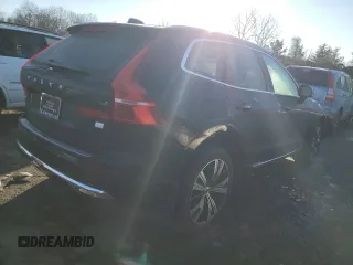 2022 Volvo XC60 Recharge Plug-In Hybrid Inscription with VIN YV4BR0DL4N1914396, listed as a Copart auction lot 82987694 with 20,232 mi miles and Salvage Title. Bid and sale history available at carsss.com. Image 3.
