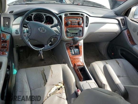2006 Toyota Highlander z VIN JTEDW21A060013936, wystawiony jako Copart lot #60547105 z przebiegiem 234 848 mil mil oraz Czysty tytuł • Clean title. Historia ofert i sprzedaży dostępna na DreamBid. Obrazek 8.