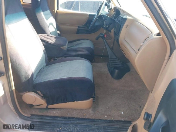 1996 Ford Ranger XL with VIN 1FTCR14A6TPA54409, listed as a IAAI auction lot 41347813 with 151,754 mi miles. Bid and sale history available at carsss.com. Image 5.
