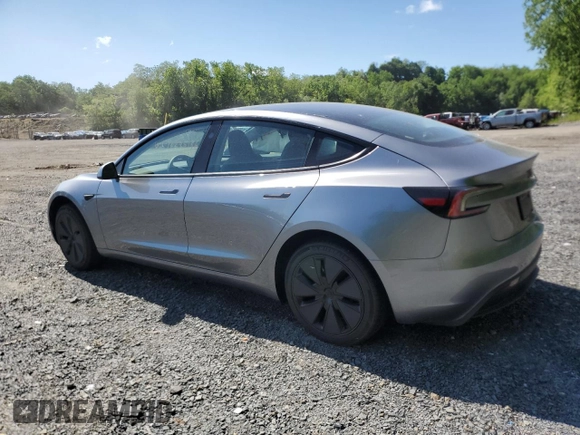 2025 Tesla Model 3 Long Range with VIN 5YJ3E1EA7SF994768, listed as a Copart auction lot 57649615 with 611 mi miles and Salvage title. Bid and sale history available at DreamBid. Image 2.