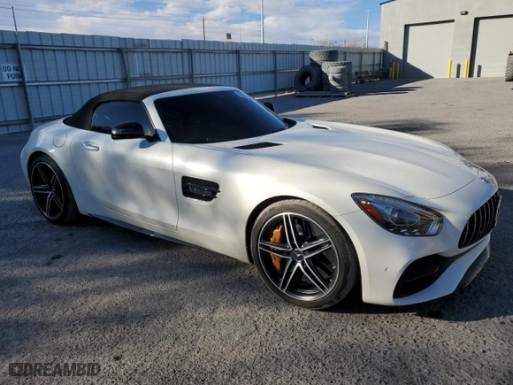 2018 Mercedes-Benz AMG GT with VIN WDDYK8AA0JA015196, listed as a Copart auction lot 80147854 with 8,847 mi miles and Clean Title. Bid and sale history available at carsss.com. Image 4.