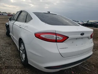 2014 Ford Fusion SE with VIN 1FA6P0H75E5379472, listed as a Copart auction lot 63853861 with 180,086 mi miles and Salvage Title. Bid and sale history available at carsss.com. Image 3.
