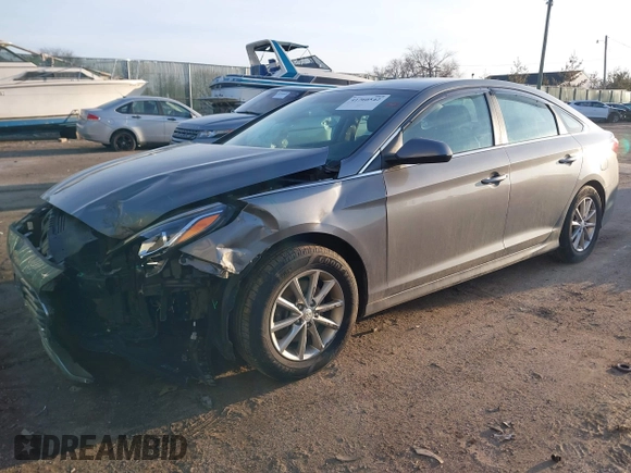 2019 Hyundai Sonata SE with VIN 5NPE24AF0KH751891, listed as a IAAI auction lot 41760542 with 97,517 mi miles and . Bid and sale history available at carsss.com. Image 17.