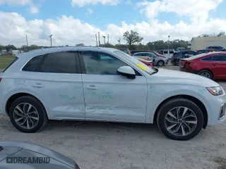 2022 Audi Q5 S line Premium Plus with VIN WA1EAAFY3N2110052, listed as a IAAI auction lot 41553595 with 53,342 mi miles. Bid and sale history available at carsss.com. Image 13.