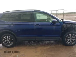 2021 Volkswagen Tiguan S with VIN 3VV1B7AXXMM002930, listed as a IAAI auction lot 42169613 with 47,118 mi miles and . Bid and sale history available at DreamBid. Image 14.