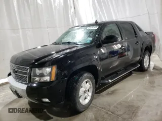 2009 Chevrolet Avalanche LT w/2LT with VIN 3GNFK22059G155169, listed as a Copart auction lot 87839165 with 111,898 mi miles and Salvage Title. Bid and sale history available at carsss.com. Image 1.