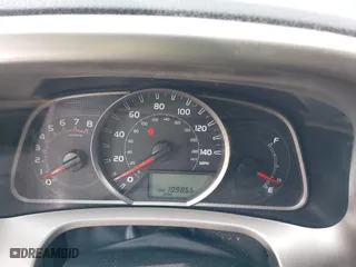2014 Toyota RAV4 XLE with VIN 2T3WFREV7EW120091, listed as a IAAI auction lot 41605438 with 109,865 mi miles. Bid and sale history available at carsss.com. Image 7.