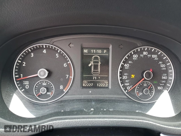 2012 Volkswagen Passat SE с VIN 1VWBH7A31CC107383, выставлен на аукционе Copart как лот 54706945 с пробегом 82 227 миль миль и Списание • Salvage title. История ставок и продаж доступна на DreamBid. Изображение 9.