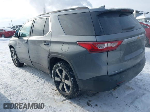 2021 Chevrolet Traverse LT z VIN 1GNERHKW0MJ160463, wystawiony jako IAAI lot #41263115 z przebiegiem 67 021 mil mil oraz . Historia ofert i sprzedaży dostępna na DreamBid. Obrazek 3.