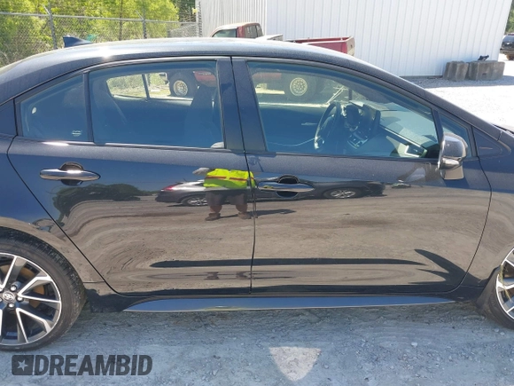 2022 Toyota Corolla SE with VIN JTDS4MCE0NJ091137, listed as a IAAI auction lot 41991211 with 41,304 mi miles and . Bid and sale history available at DreamBid. Image 13.