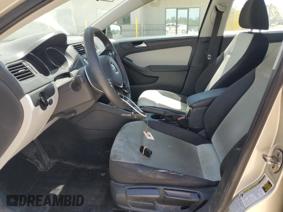 2015 Volkswagen Jetta S with VIN 3VW2K7AJ8FM262144, listed as a Copart auction lot 61647095 with 118,159 mi miles and Salvage title. Bid and sale history available at DreamBid. Image 7.