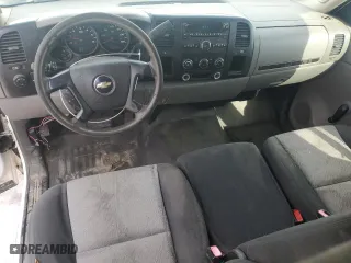 2007 Chevrolet Silverado 1500 LT w/1LT with VIN 1GCEC19J27E539831, listed as a Copart auction lot 45889075 with 200,780 mi miles and Clean Title. Bid and sale history available at carsss.com. Image 8.