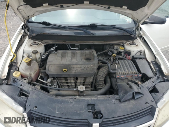 2010 Dodge Avenger SXT с VIN 1B3CC4FB5AN232930, выставлен на аукционе Copart как лот 60393795 с пробегом 136 526 миль миль и Списание • Salvage title. История ставок и продаж доступна на DreamBid. Изображение 11.