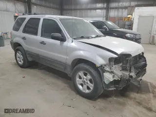 2007 Ford Escape XLT with VIN 1FMYU03187KA51056, listed as a Copart auction lot 85383424 with 0 mi miles and Non Repairable. Bid and sale history available at carsss.com. Image 4.