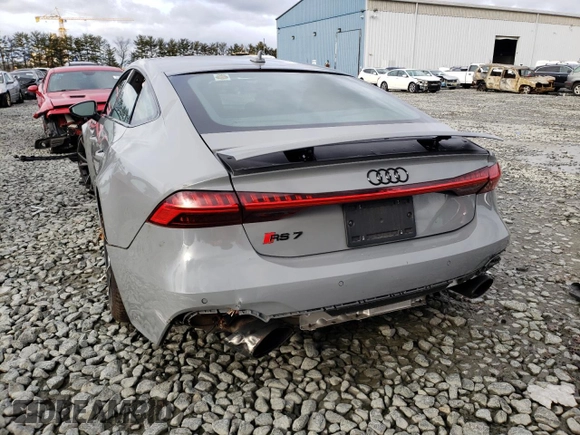 2021 Audi RS 7 z VIN WUAPCBF26MN906501, wystawiony jako Copart lot #37039103 z przebiegiem Nie podano mil oraz . Historia ofert i sprzedaży dostępna na DreamBid. Obrazek 6.