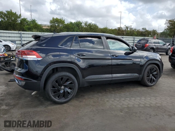 2024 Volkswagen Atlas SE with VIN 1V2JE2CA5RC200727, listed as a Copart auction lot 51167785 with 19,264 mi miles and Non repairable. Bid and sale history available at DreamBid. Image 3.