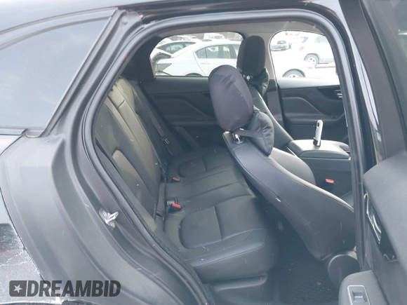 2018 Jaguar F-Pace 25t Premium with VIN SADCJ2FX4JA324255, listed as a IAAI auction lot 41320455 with 94,063 mi miles and . Bid and sale history available at DreamBid. Image 8.