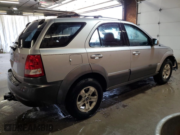 2005 Kia Sorento LX with VIN KNDJC733255467795, listed as a Copart auction lot 54651595 with 190,161 mi miles and Salvage Title. Bid and sale history available at carsss.com. Image 3.