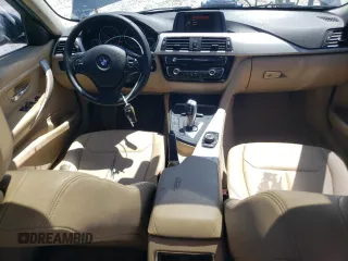 2016 BMW 3 Series 320i z VIN WBA8E1G50GNT35233, wystawiony jako Copart lot #55823885 z przebiegiem 223 210 mil mil oraz Czysty tytuł • Clean title. Historia ofert i sprzedaży dostępna na DreamBid. Obrazek 8.