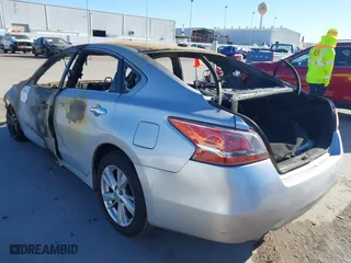 2013 Nissan Altima 2.5 S with VIN 1N4AL3AP9DC104148, listed as a IAAI auction lot 41845205 with 106,764 mi miles. Bid and sale history available at carsss.com. Image 3.