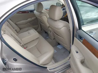 2005 Lexus ES 330 with VIN JTHBA30G255073920, listed as a IAAI auction lot 41886960 with 118,848 mi miles. Bid and sale history available at carsss.com. Image 8.