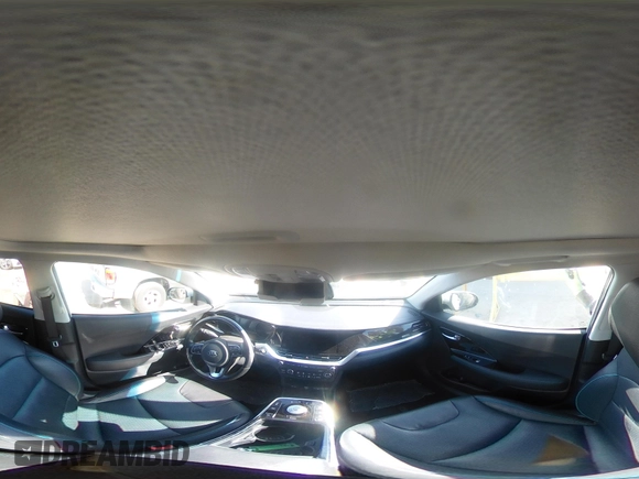 2020 Kia Niro EX Premium with VIN KNDCE3LG1L5071000, listed as a IAAI auction lot 42164125 with 30,831 mi miles and . Bid and sale history available at DreamBid. Image 20.
