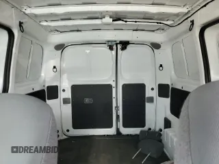 2021 Nissan NV200 S z VIN 3N6CM0KN9MK706860, wystawiony jako Copart lot #43121235 z przebiegiem 99 990 mil mil oraz Szkoda całkowita • Salvage title. Historia ofert i sprzedaży dostępna na DreamBid. Obrazek 10.