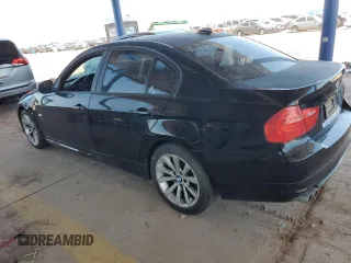 2011 BMW 3 Series 328i z VIN WBAPH5C55BA446506, wystawiony jako Copart lot #64320775 z przebiegiem 176 862 mil mil oraz Czysty tytuł • Clean title. Historia ofert i sprzedaży dostępna na DreamBid. Obrazek 2.