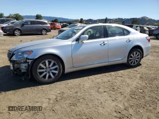 2008 Lexus LS 460 with VIN JTHBL46F285070759, listed as a Copart auction lot 64266325 with 135,606 mi miles and Salvage title. Bid and sale history available at DreamBid. Image 1.