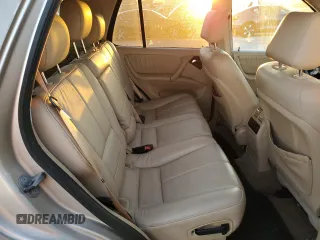 2004 Mercedes-Benz M-Class with VIN 4JGAB75E34A489128, listed as a Copart auction lot 84498404 with 122,094 mi miles and Salvage Title. Bid and sale history available at carsss.com. Image 11.