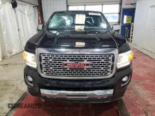 2019 GMC Canyon 4WD Denali with VIN 1GTG6EEN5K1162458, listed as a Copart auction lot 43143385 with 55,047 mi miles and Salvage Title. Bid and sale history available at carsss.com. Image 5.