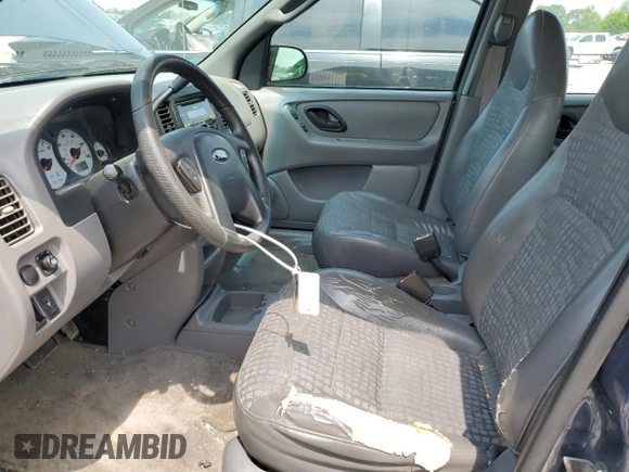 2001 Ford Escape XLS с VIN 1FMYU02161KA58399, выставлен на аукционе Copart как лот 58973115 с пробегом 221 560 миль миль и Списание • Salvage title. История ставок и продаж доступна на DreamBid. Изображение 7.