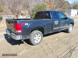 2011 GMC Sierra 1500 SLE with VIN 1GTR2VE33BZ249635, listed as a IAAI auction lot 41689588 with 208,871 mi miles. Bid and sale history available at carsss.com. Image 4.