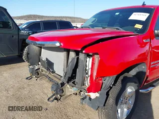 2011 GMC Sierra 1500 SLE with VIN 1GTR2VE39BZ208880, listed as a IAAI auction lot 41761918 with 127,457 mi miles and . Bid and sale history available at DreamBid. Image 6.