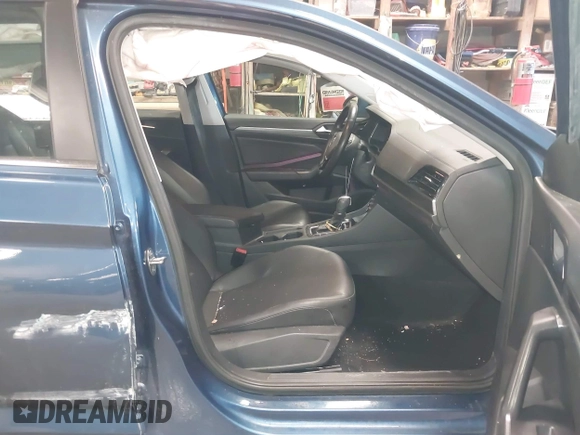 2019 Volkswagen Jetta SEL z VIN 3VWE57BU2KM116717, wystawiony jako IAAI lot #41951428 z przebiegiem 85 791 mil mil oraz . Historia ofert i sprzedaży dostępna na DreamBid. Obrazek 5.