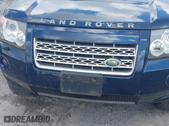 2008 Land Rover LR2 HSE with VIN SALFR24N08H065244, listed as a IAAI auction lot 42771555 with 92,708 mi miles and . Bid and sale history available at DreamBid. Image 6.