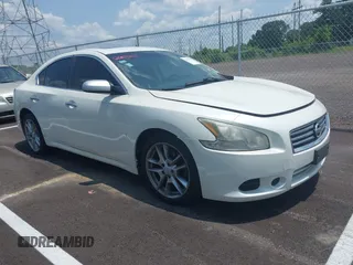 2014 Nissan Maxima S z VIN 1N4AA5AP9EC499211, wystawiony jako IAAI lot #42377529 z przebiegiem 163 977 mil mil oraz . Historia ofert i sprzedaży dostępna na DreamBid. Obrazek 1.