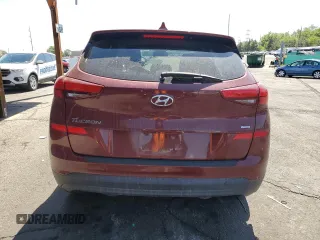 2020 Hyundai Tucson SE z VIN KM8J2CA44LU237651, wystawiony jako Copart lot #57597695 z przebiegiem 46 298 mil mil oraz Czysty tytuł • Clean title. Historia ofert i sprzedaży dostępna na DreamBid. Obrazek 6.