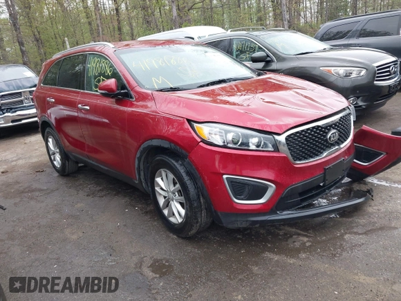 2016 Kia Sorento LX with VIN 5XYPG4A54GG085344, listed as a IAAI auction lot 41981886 with 143,686 mi miles. Bid and sale history available at carsss.com. Image 1.