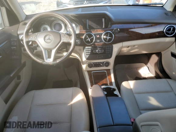 2015 Mercedes-Benz GLK 350 with VIN WDCGG5HB3FG419256, listed as a Copart auction lot 69973554 with 111,417 mi miles and Clean Title. Bid and sale history available at DreamBid. Image 8.