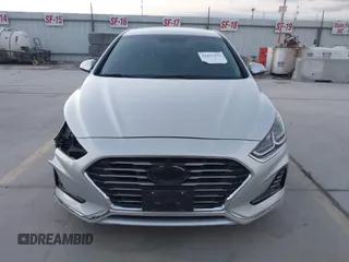 2018 Hyundai Sonata SEL with VIN 5NPE34AF1JH673343, listed as a IAAI auction lot 41827225 with 29,732 mi miles and . Bid and sale history available at carsss.com. Image 13.