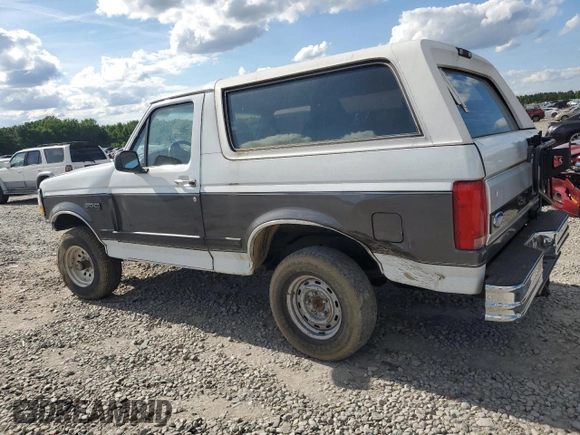 1993 Ford Bronco XL with VIN 1FMEU15N1PLB26957, listed as a Copart auction lot 54689034 with Not provided miles and Salvage title. Bid and sale history available at DreamBid. Image 2.