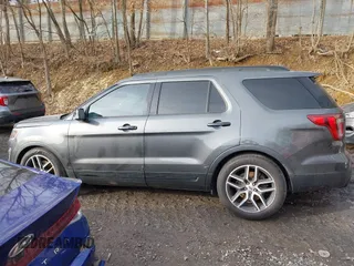 2016 Ford Explorer Sport z VIN 1FM5K8GT6GGC83628, wystawiony jako IAAI lot #41546631 z przebiegiem 85 712 mil mil oraz . Historia ofert i sprzedaży dostępna na DreamBid. Obrazek 14.